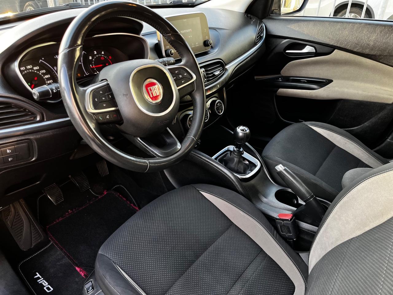 Fiat Tipo 1.6 Mjt SW Lounge OK NEOPATENTI