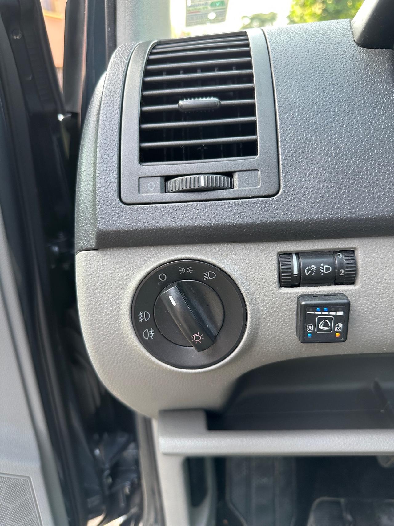 Volkswagen Polo 1.4/80CV 16V 5p. Comfort. BiFuel G
