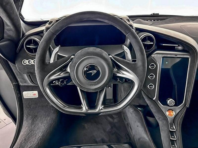McLaren 750S 4.0 Coupé MY27 - McLaren Milano