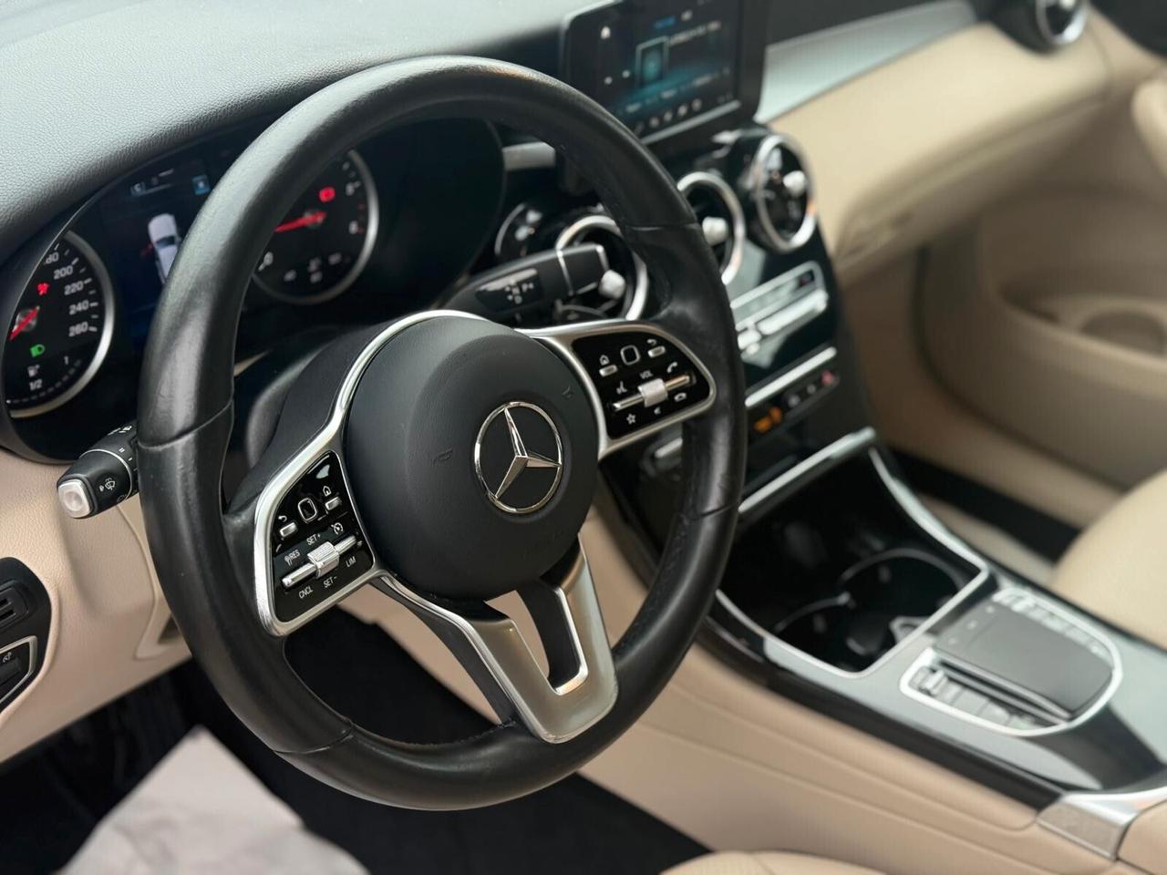 Mercedes-benz GLC 4Matic 2.0 D Executive Model Year 2021 *Pelle