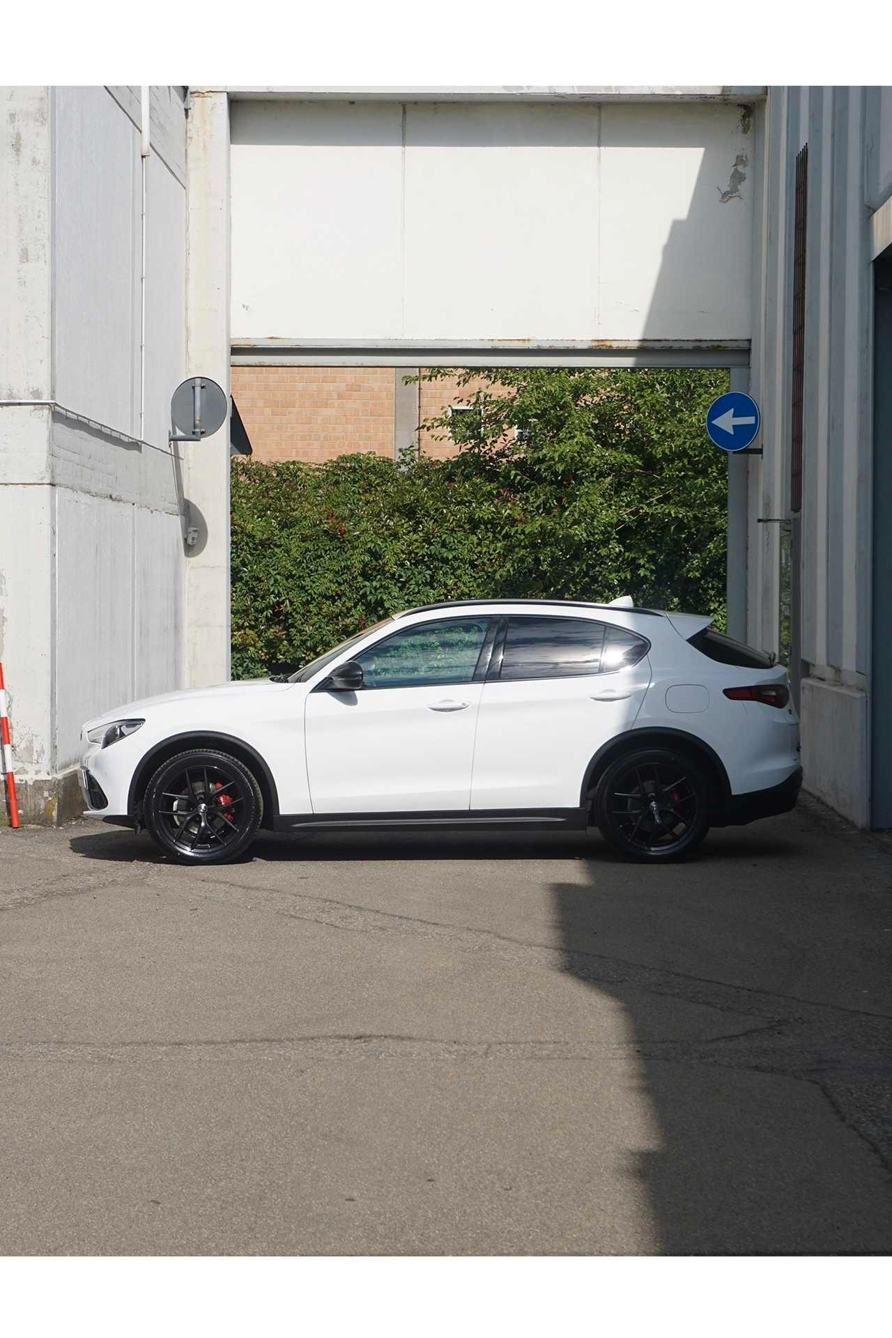 Alfa Romeo Stelvio 2.2 Turbodiesel 190 CV AT8 Q4 B-Tech