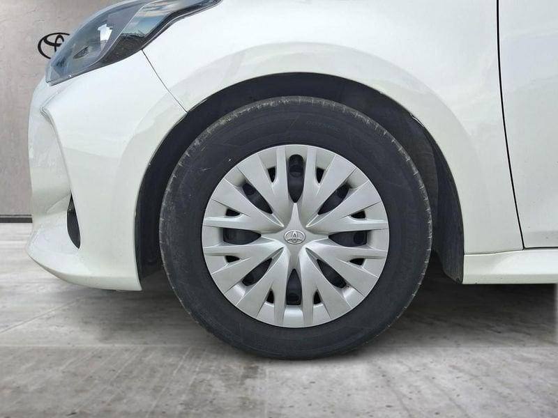 Toyota Yaris 1.5 hybrid Active