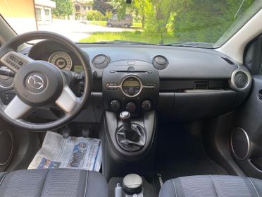 MAZDA 2 1.4 DIESEL PLUS MOLTO BELLA GUARDA