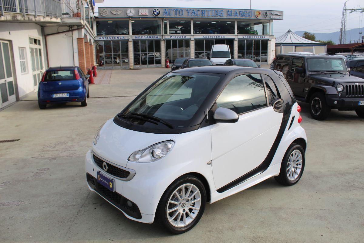 SMART - Fortwo - 1000 52 kW coupé passion