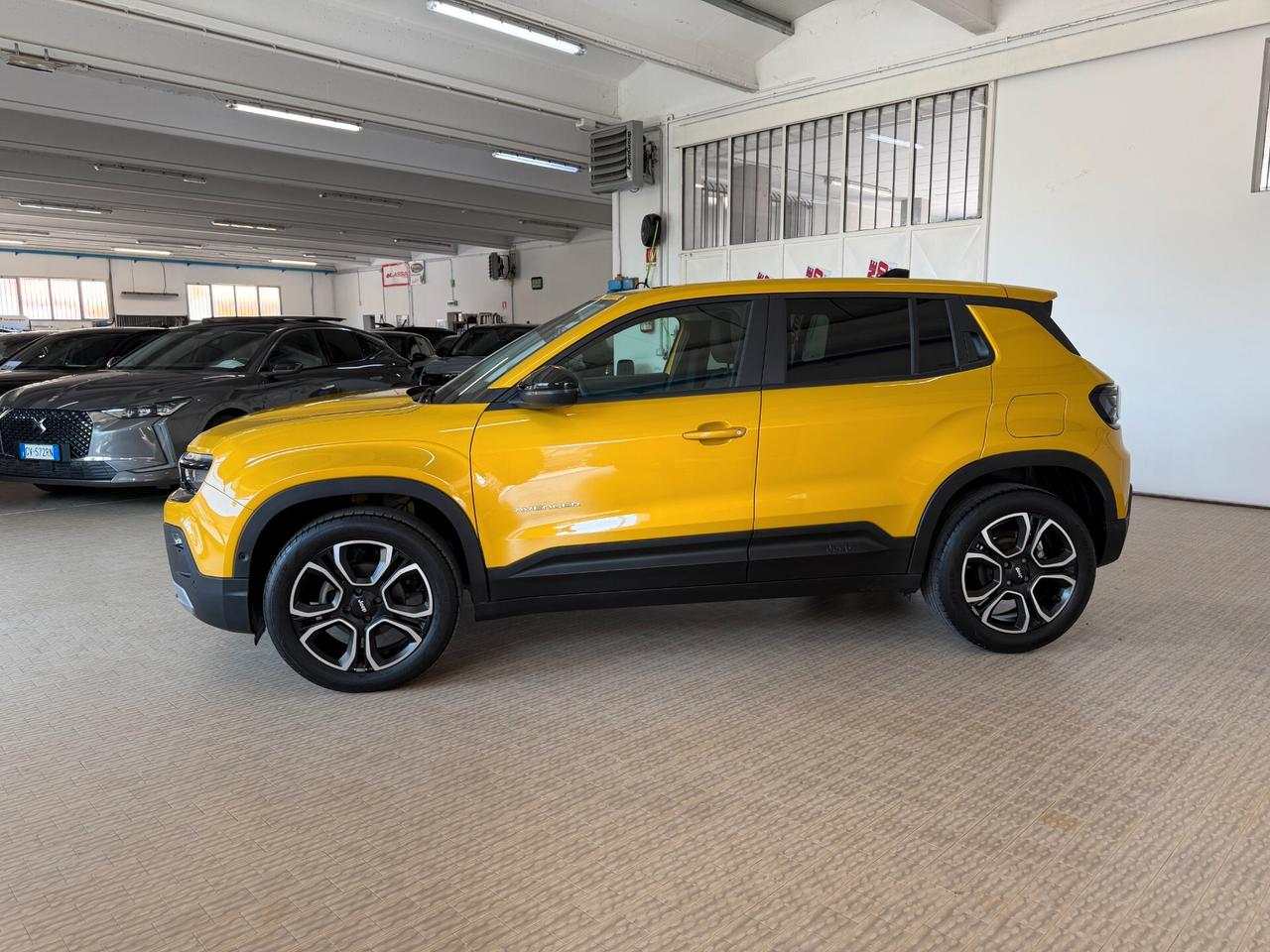 Jeep Avenger 1.2 Turbo 100 CV Summit 2025 Neopatentati Km 18000