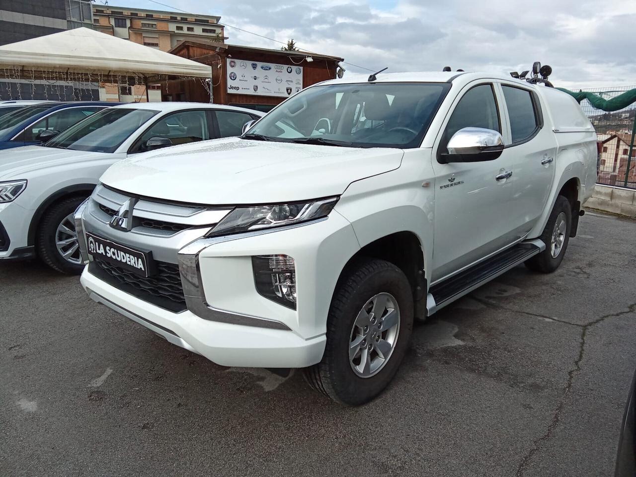 Mitsubishi L200 2.3 D Double Cab 4x4 Super Select Diamond
