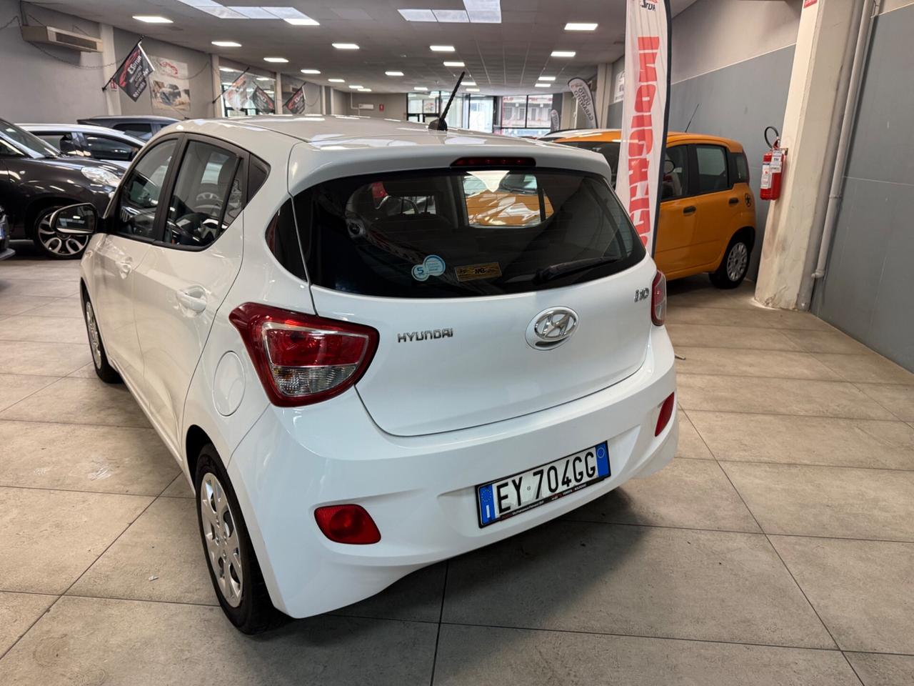 Hyundai i10 1.0 MPI Login 66CV Ok Neopatentati