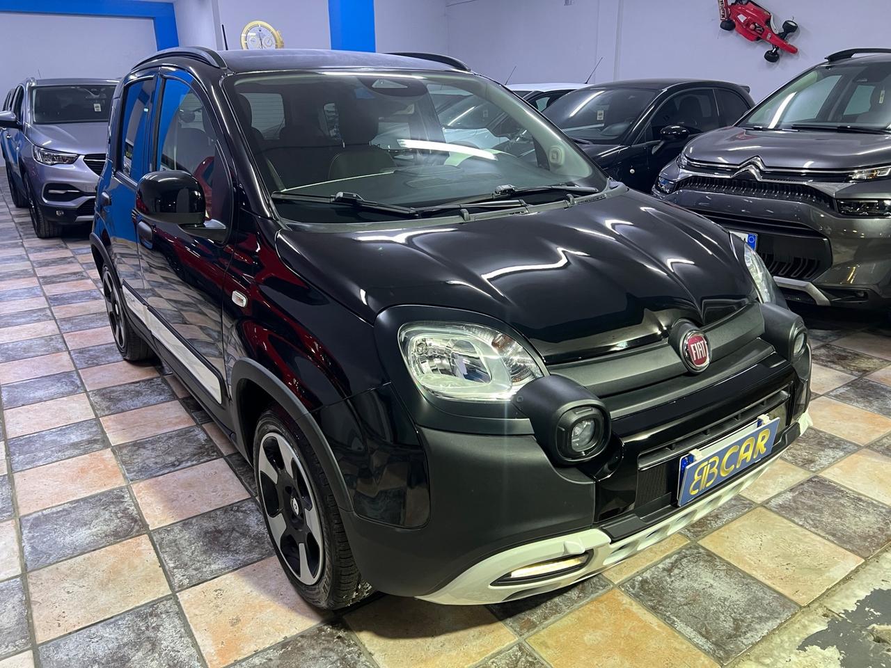 Fiat Panda 1.0 FireFly S&S Hybrid Pandina CROSS