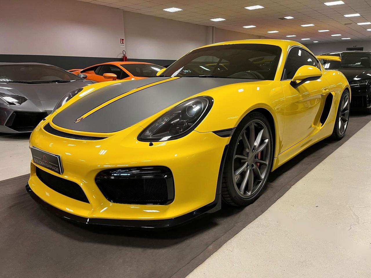 Porsche Cayman (981) GT4