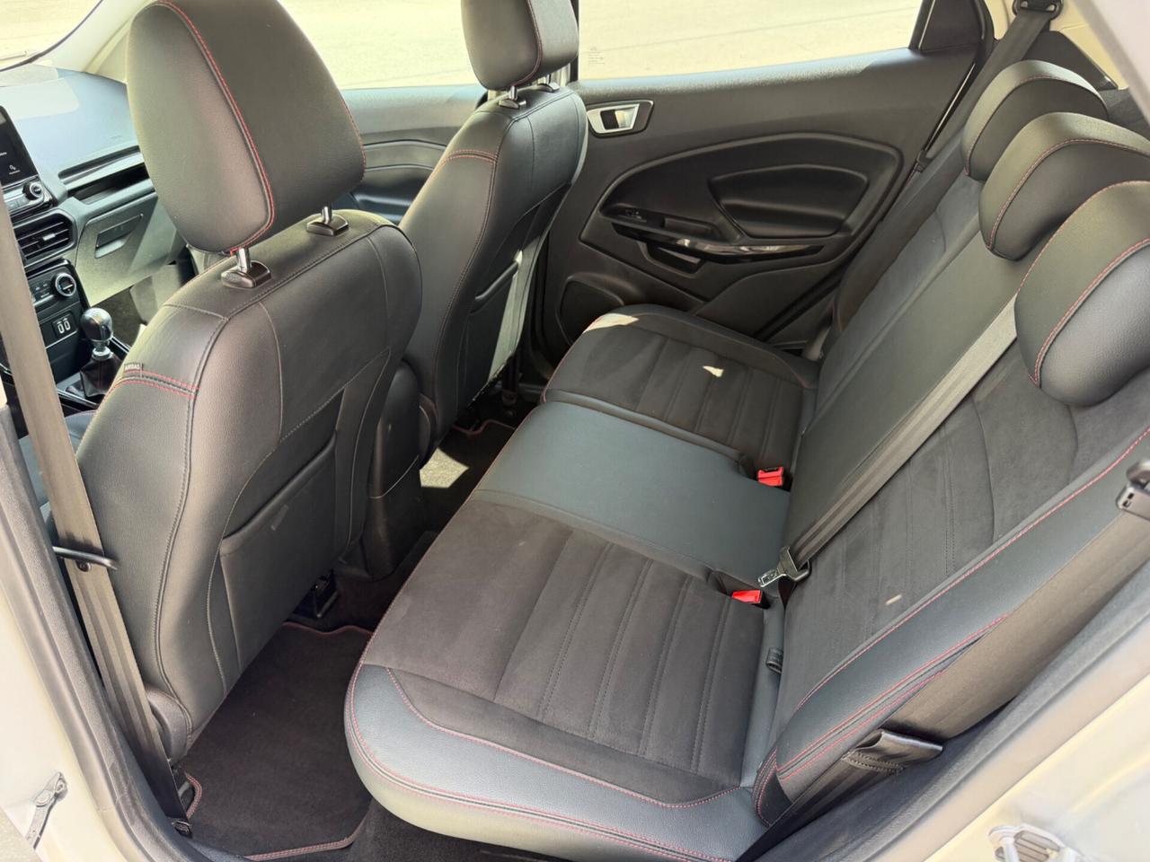 FORD ECOSPORT 1.0 ST -LINE KM 28 MILA !!!