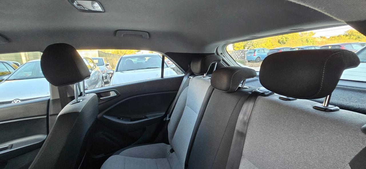 Hyundai i20 1.2 84 CV 5 porte euro 6