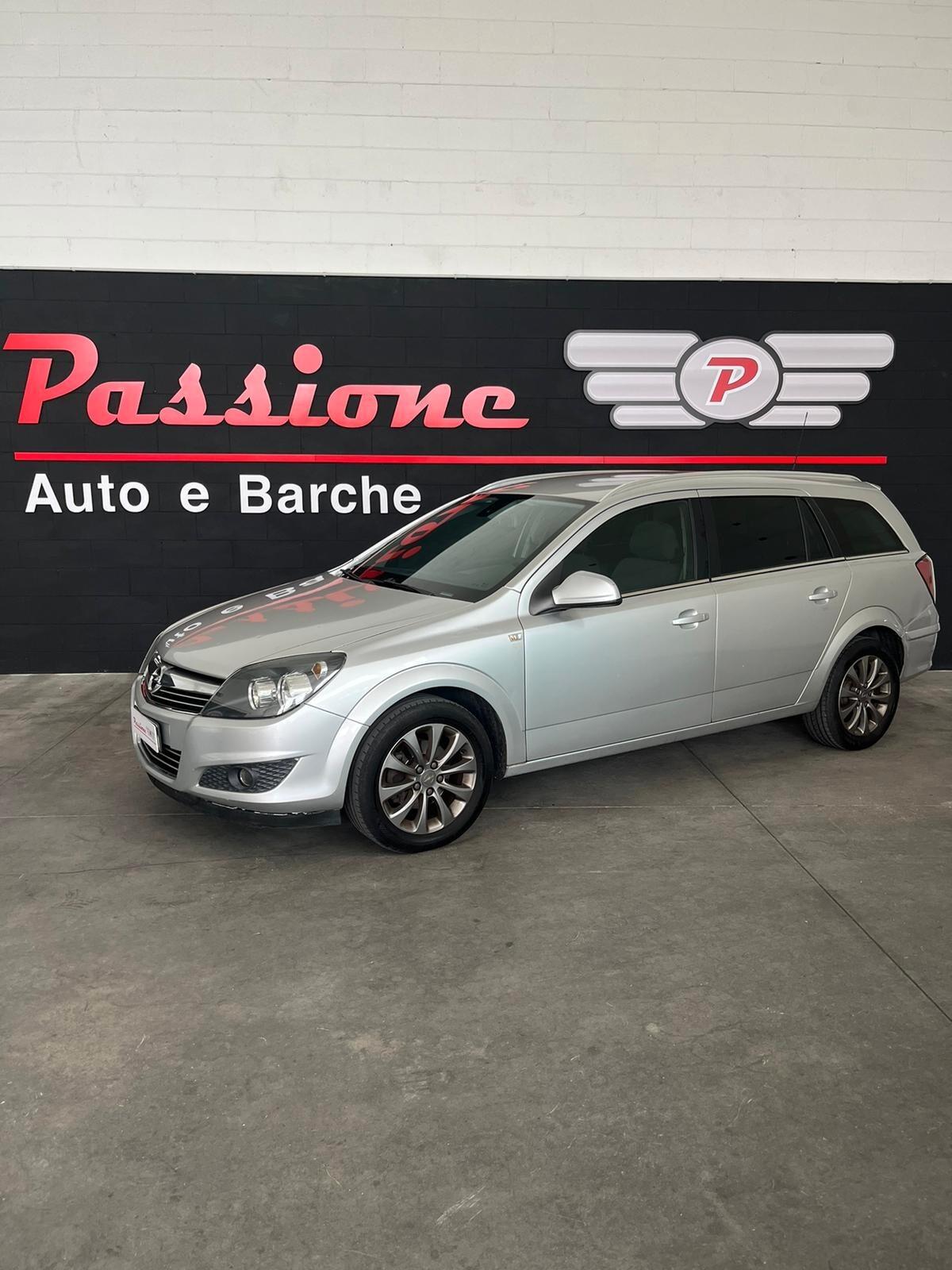 Opel Astra 1.6 GPL TUTTI LAVORI APPENA ESEGUITI FATTURATI