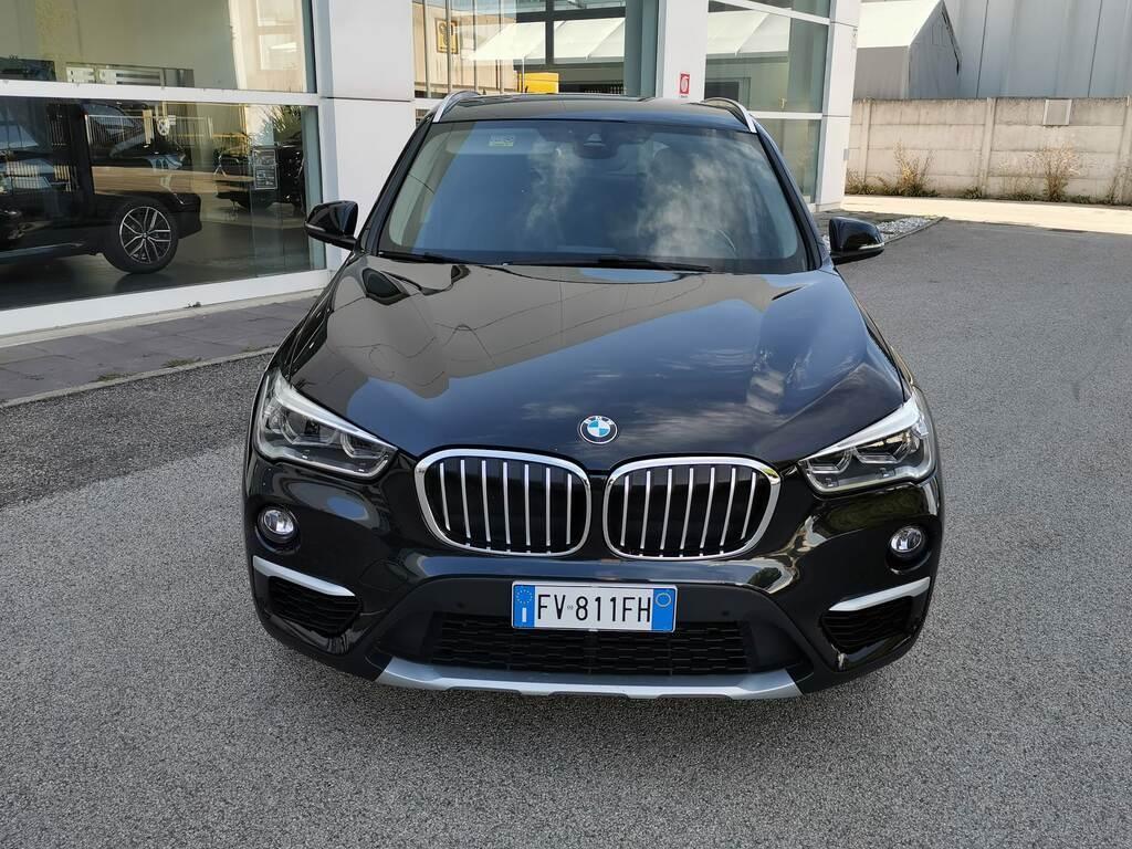BMW X1 18 d xLine xDrive Steptronic