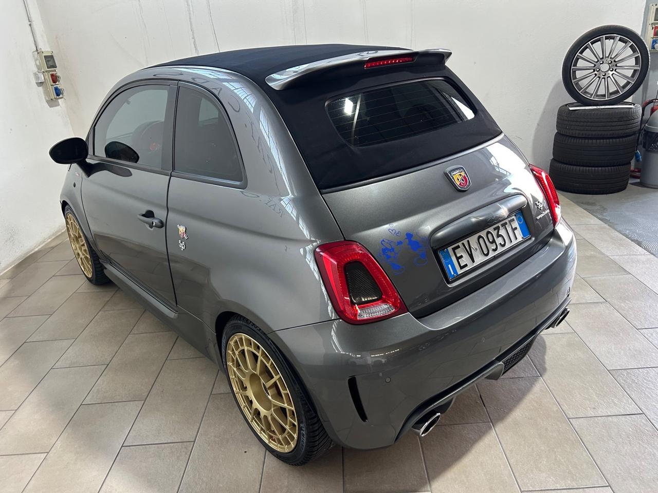 Abarth 595 C 1.4 Turbo T-Jet 160 CV MTA Competizione