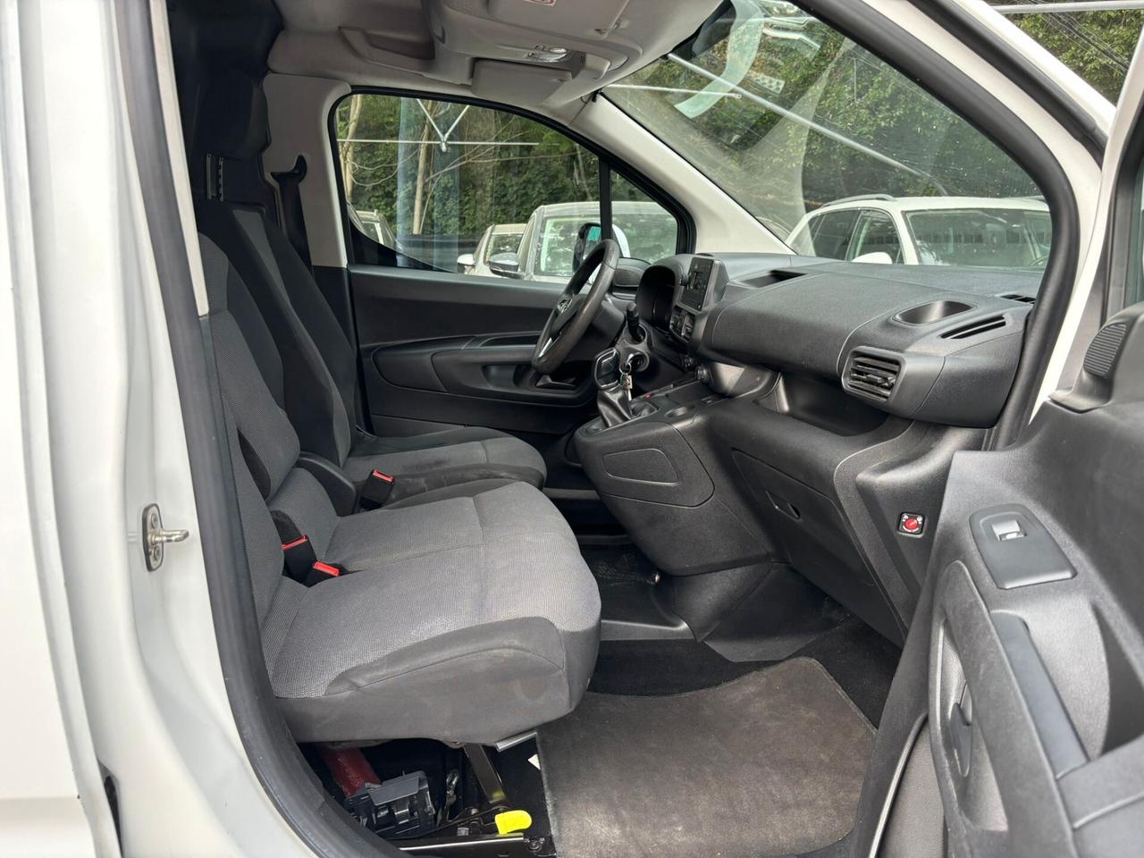 Opel Combo Cargo 1.6 Diesel PC 650kg