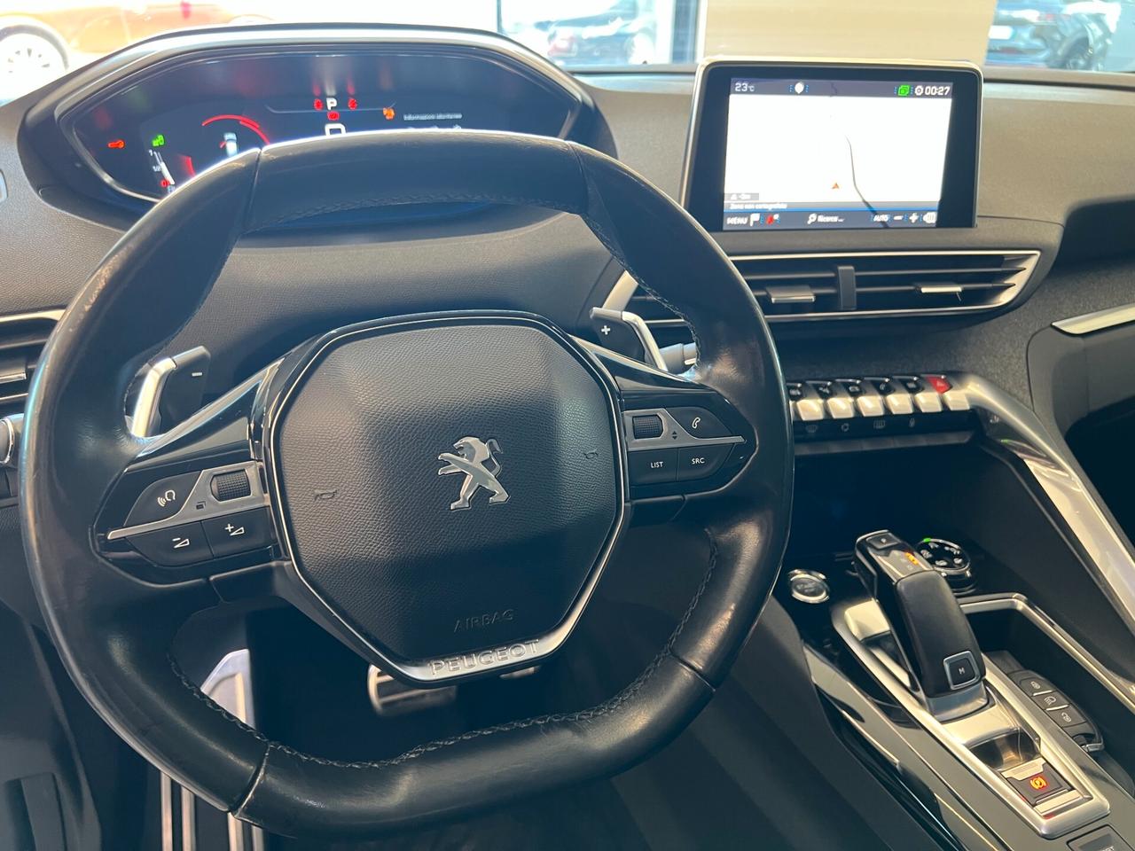 Peugeot 3008 BlueHDi 120 S&S EAT6 Crossway