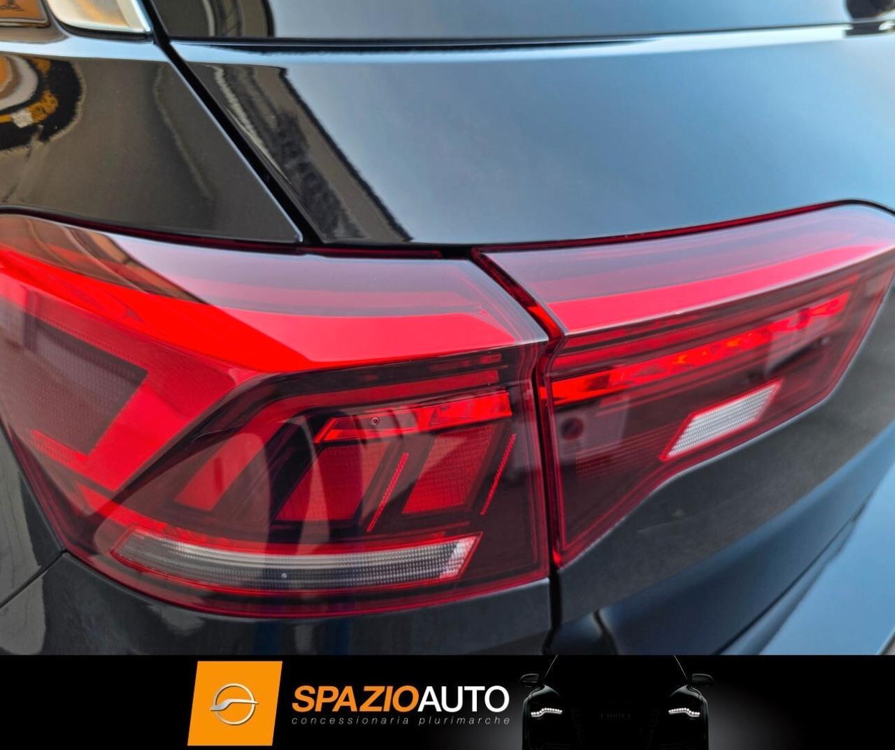 Volkswagen T-Roc 1.5 TSI 150cv ACT DSG *R-LINE* IPER FULL