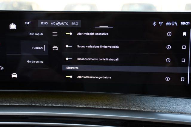 PEUGEOT 3008 Hybrid 145 e-DCS6 Allure *360 VISION*PANORAM PACK*