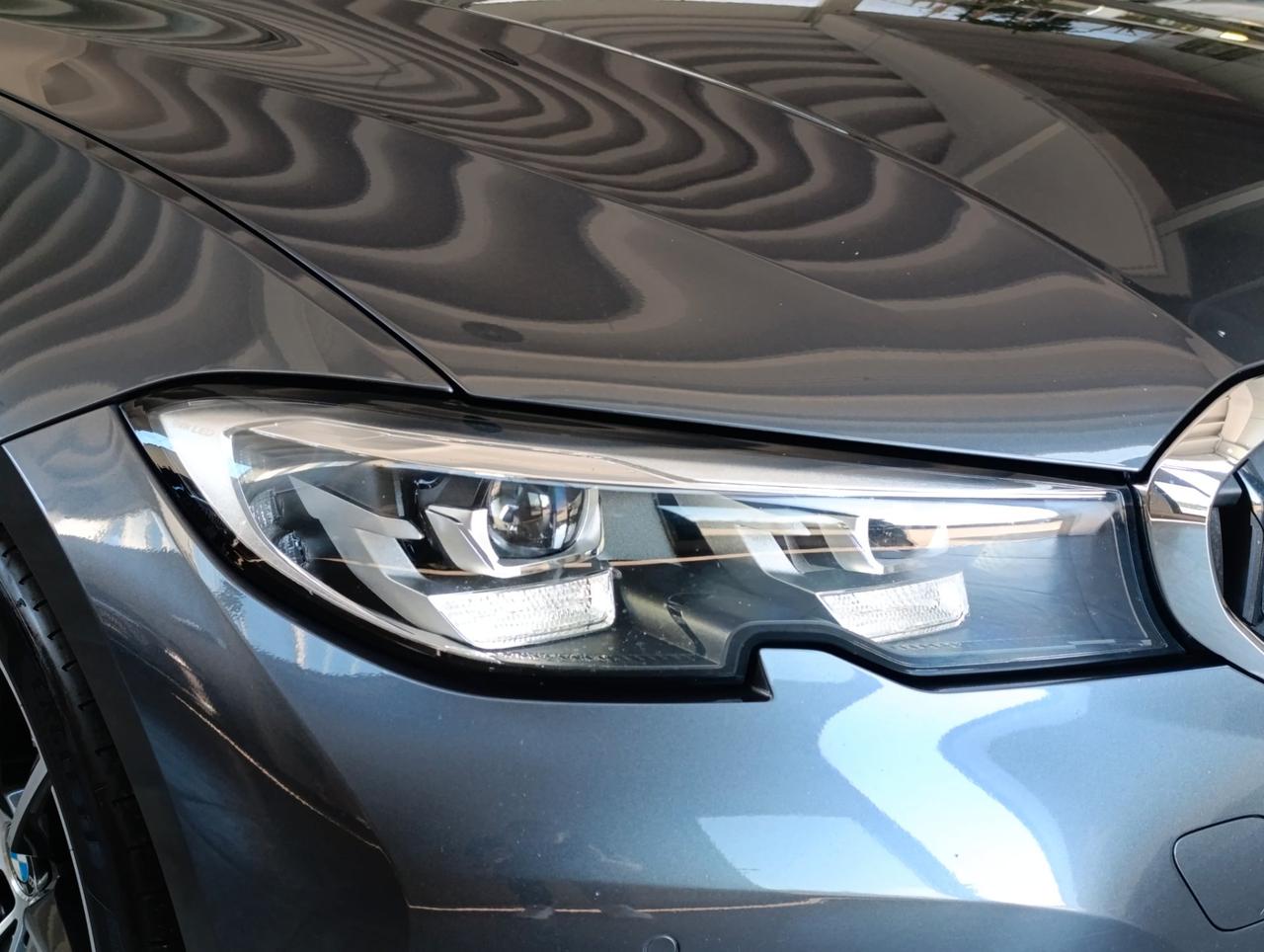 BMW 320 d Touring mhev 48V Business Advantage auto