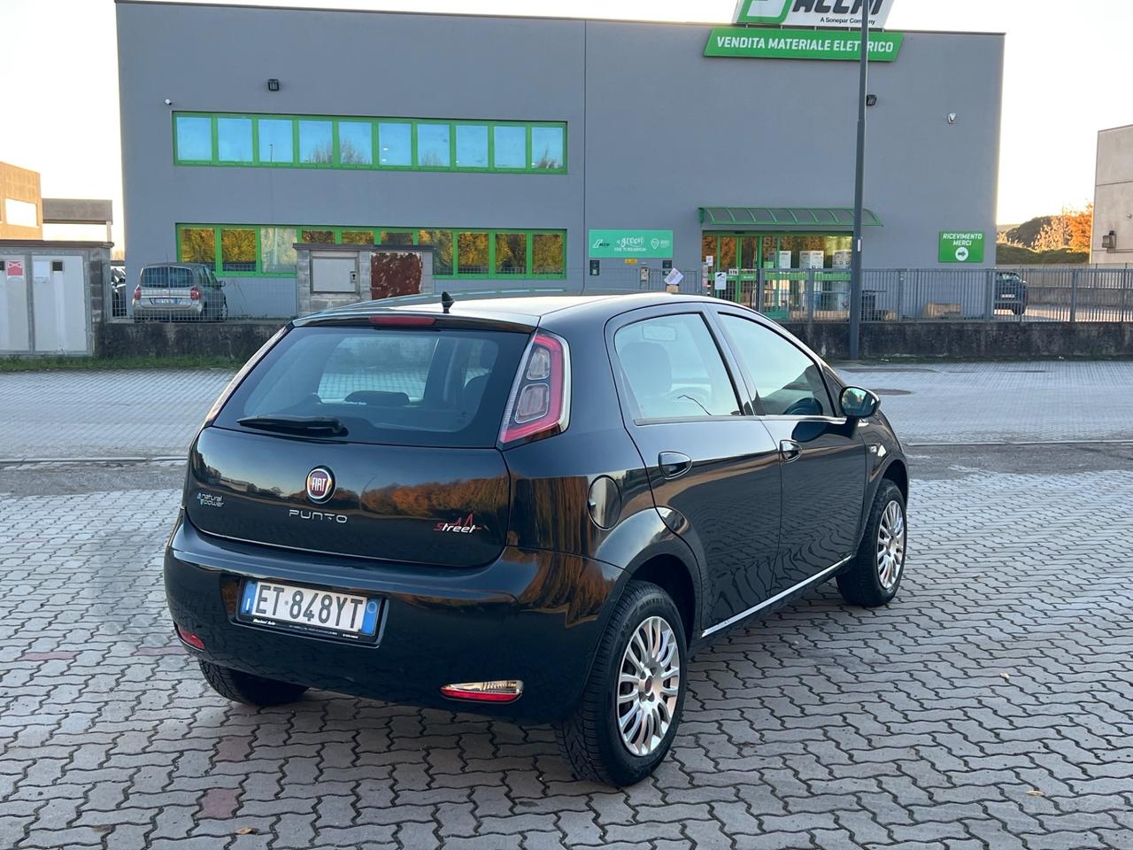 Fiat Punto 1.4 8V 5 porte Easypower Street