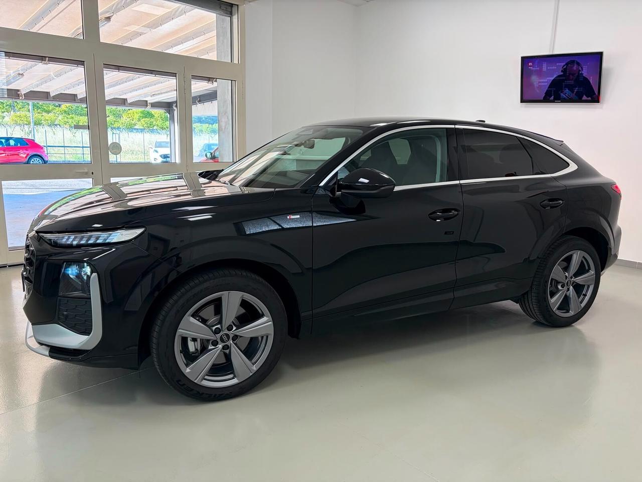 Audi Q3 SPB 35 TDI S tronic line edition
