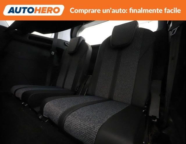 PEUGEOT 5008 BlueHDi 130 S&S EAT8 Allure