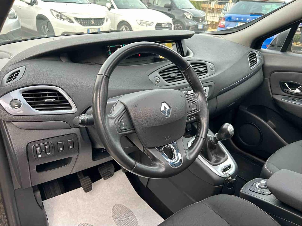 Renault Scenic XMod 1.5DCI LIMITED NAVI TETTO