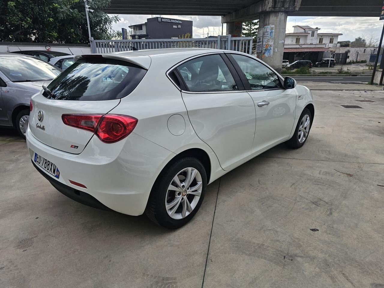 Alfa Romeo Giulietta 1.4 Turbo MultiAir Distinctive