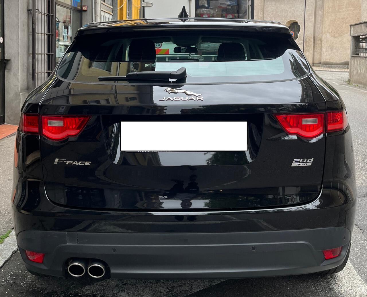 JAGUAR F-PACE 2.0 D 180 CV AWD R-SPORT - MOTORE COMPLETAMENTE REVISIONATO CON FATTURA - IVA ESPOSTA