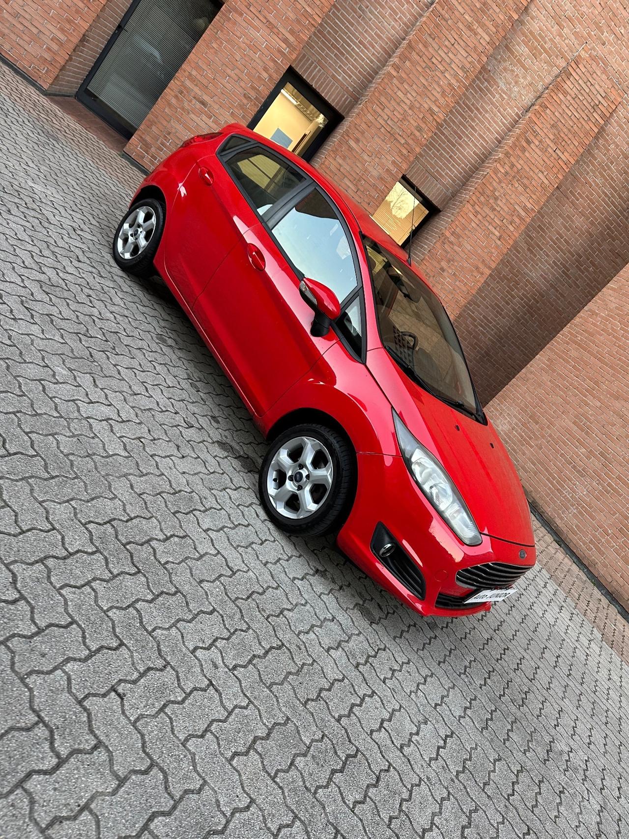 Ford Fiesta 1.4 5 porte Bz.- GPL Business