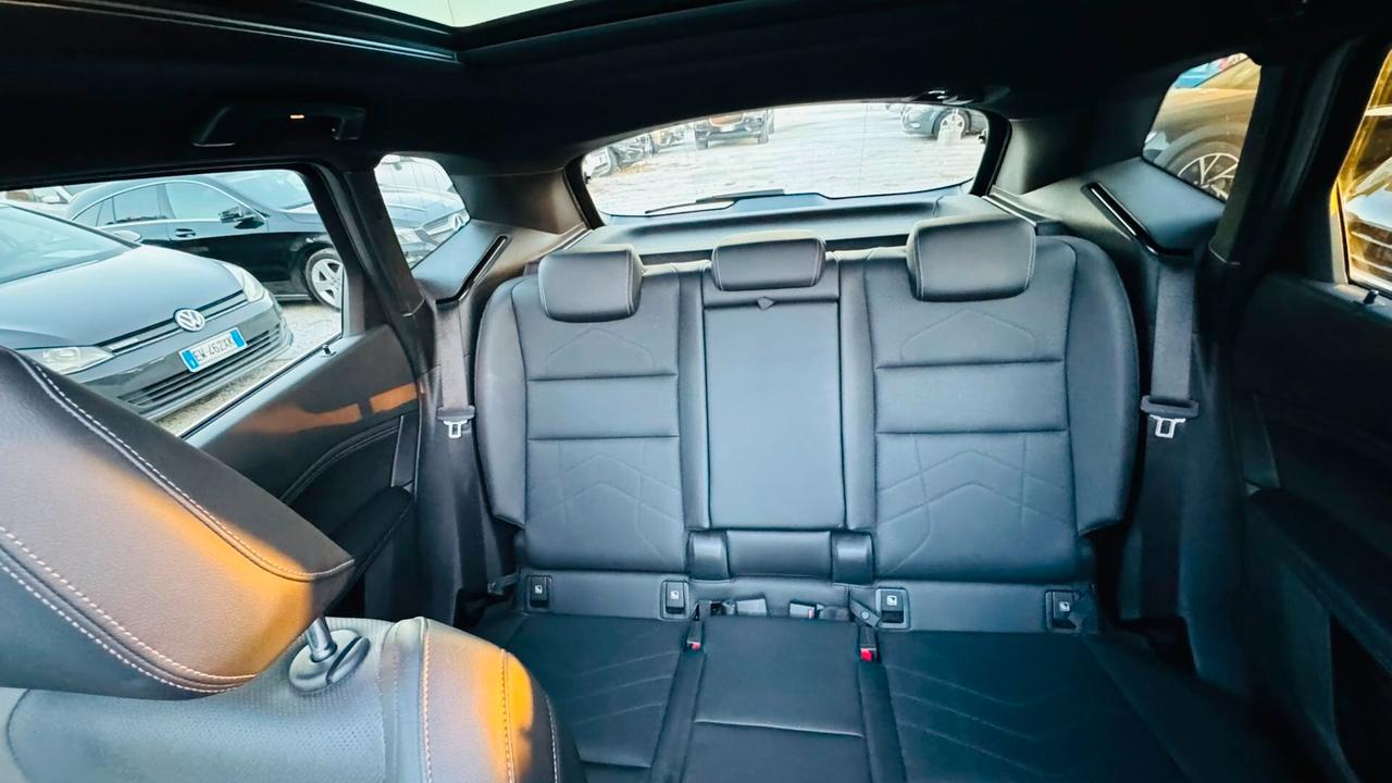 Bmw 2er Active Tourer 218d Msport