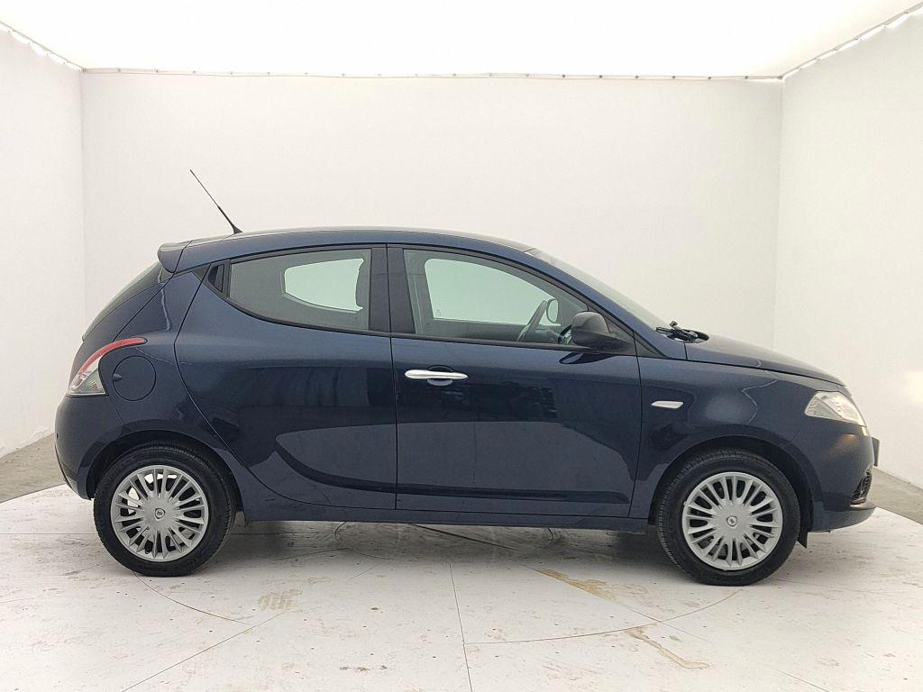 LANCIA Ypsilon 3ª serie - Ypsilon 1.2 69 CV 5 porte S&S Gold