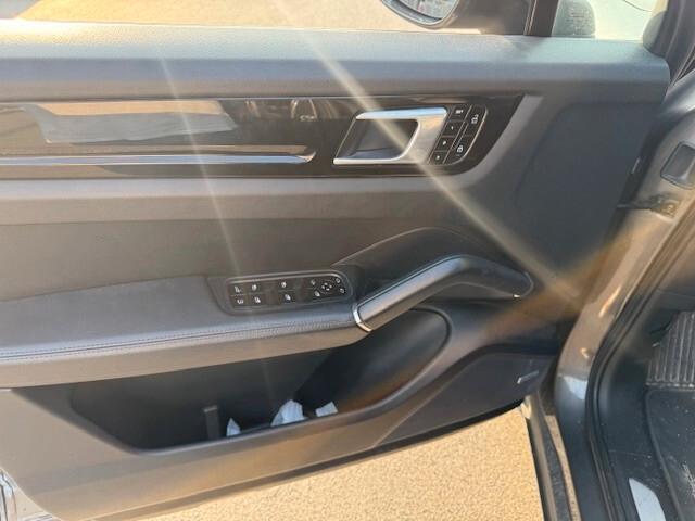 Porsche Cayenne 3.0 V6 E-Hybrid
