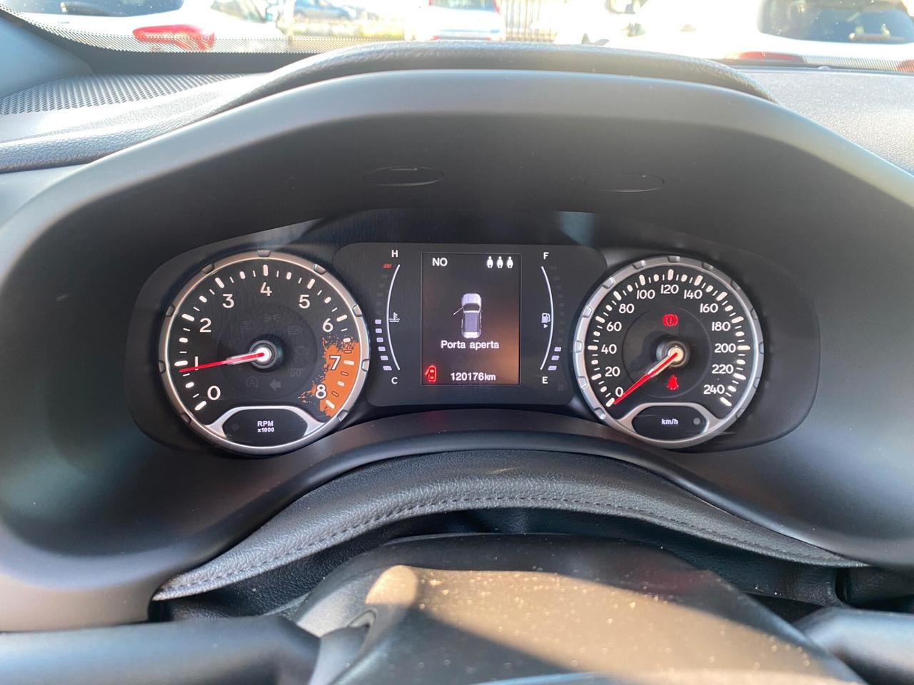 Jeep Renegade 1.4 2018 NIGHT EAGLE