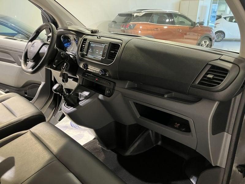 Opel Vivaro 2.0 Diesel 150CV Crew Cab DC Doppia Cabina 6 posti Autocarro