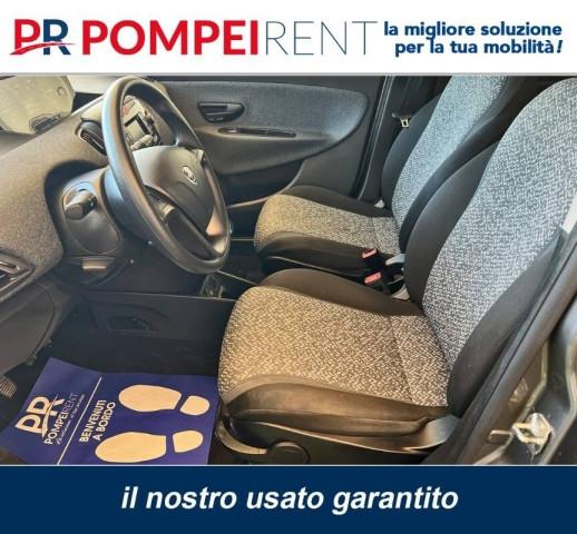 Lancia Ypsilon III 1.0 firefly hybrid Silver s&s 70cv