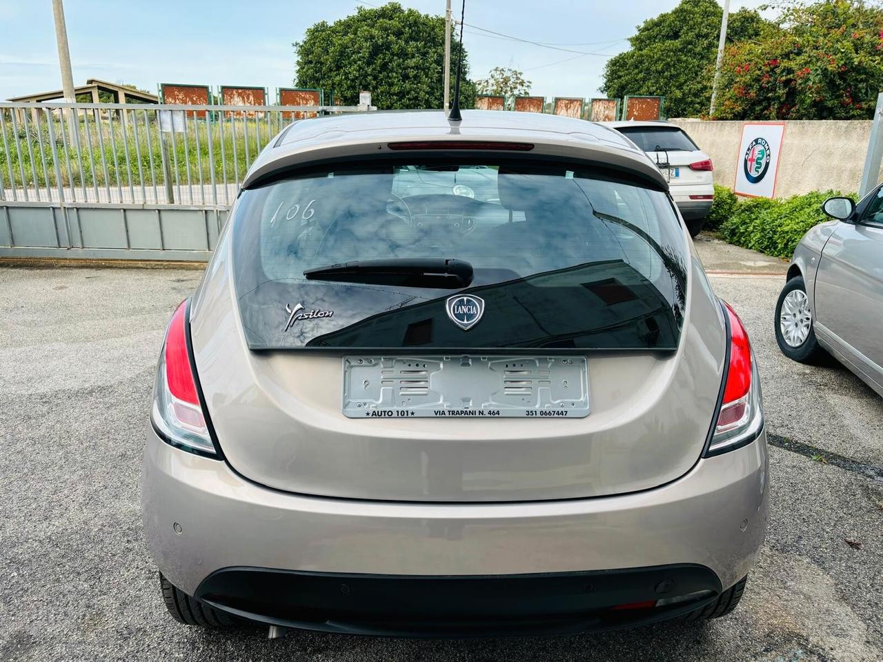 Lancia Ypsilon 1.2 69 CV 5 porte S&S Gold