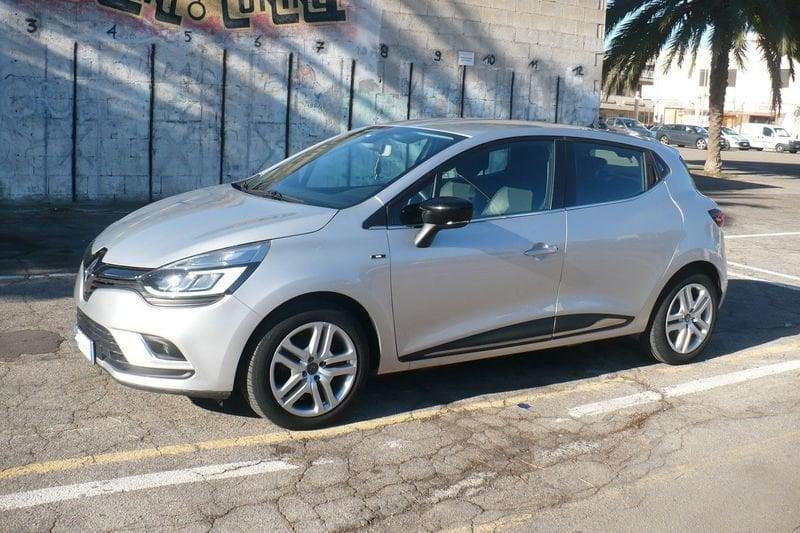 Renault Clio dCi 75 5 porte Moschino Life