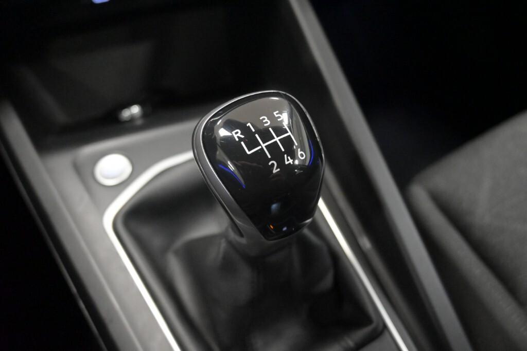 VOLKSWAGEN GOLF 8 EVO LIFE 1.0 TSI (110 CV)