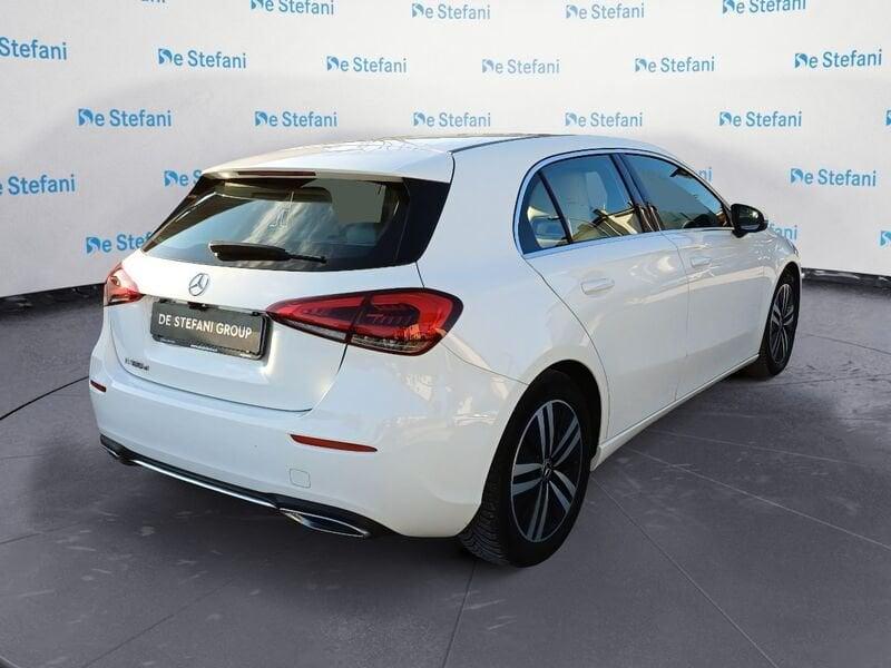 Mercedes-Benz Classe A A 180 d Sport