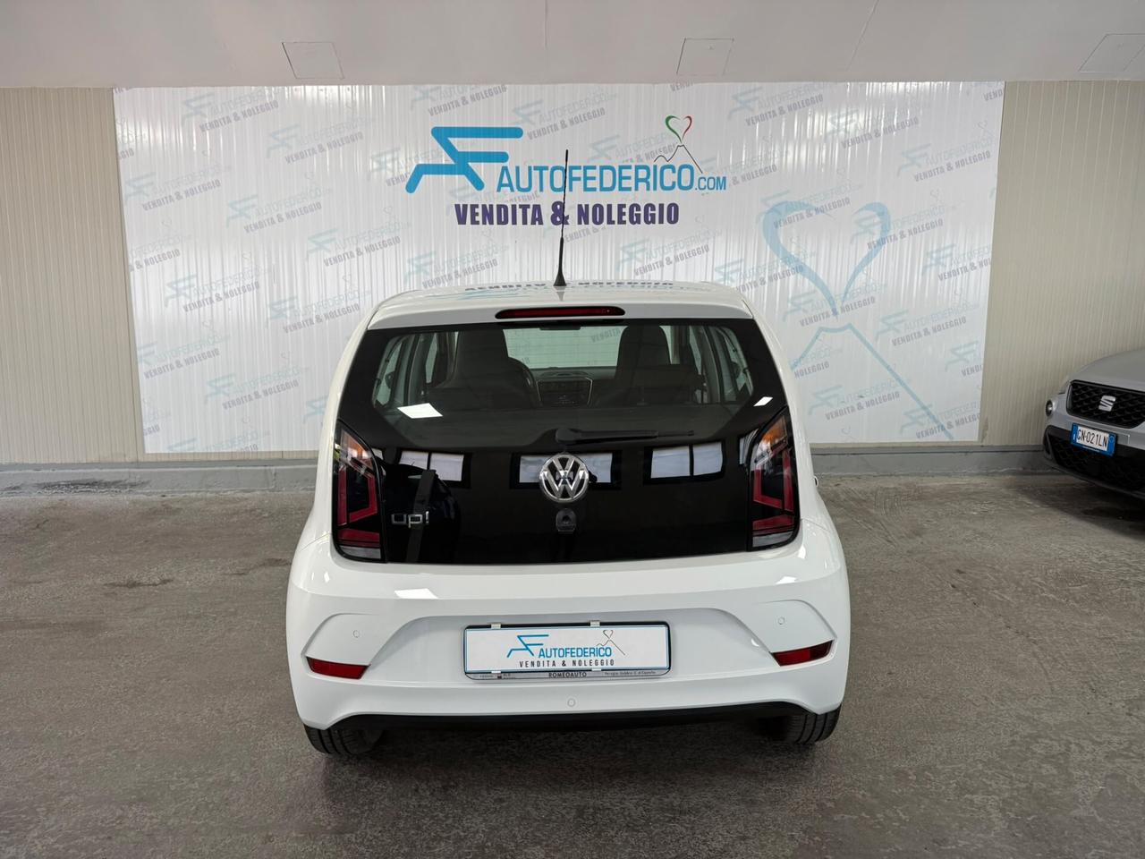 Volkswagen up 1.0 Benz. 60cv 5p. move BlueMotion Technology