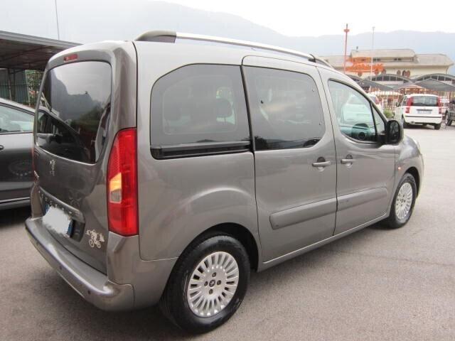 Peugeot Partner Tepee 1.6 HDi 90CV FAP Premium NEOPATENTATI