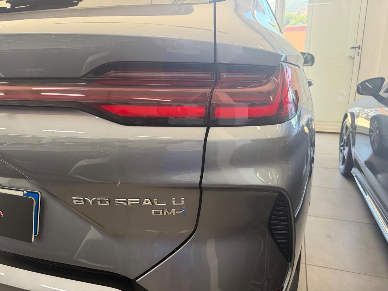 Byd Seal U DM-i 1.5 T 324 CV PHEV Design FINANZIABILE