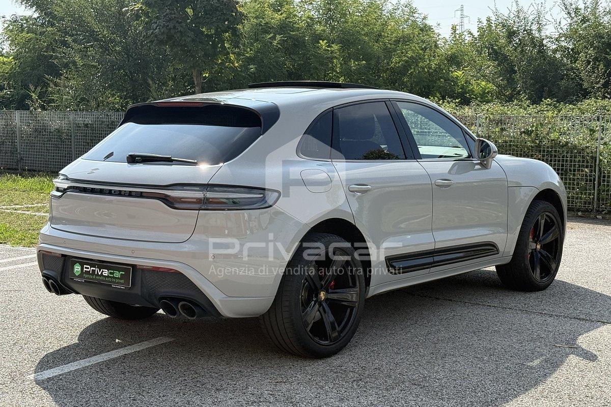 PORSCHE Macan 2.0