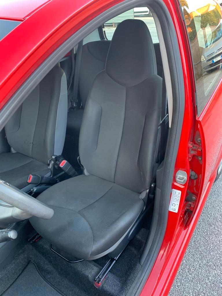 Toyota Aygo 1.0 12V VVT-i 5 porte Lounge Connect