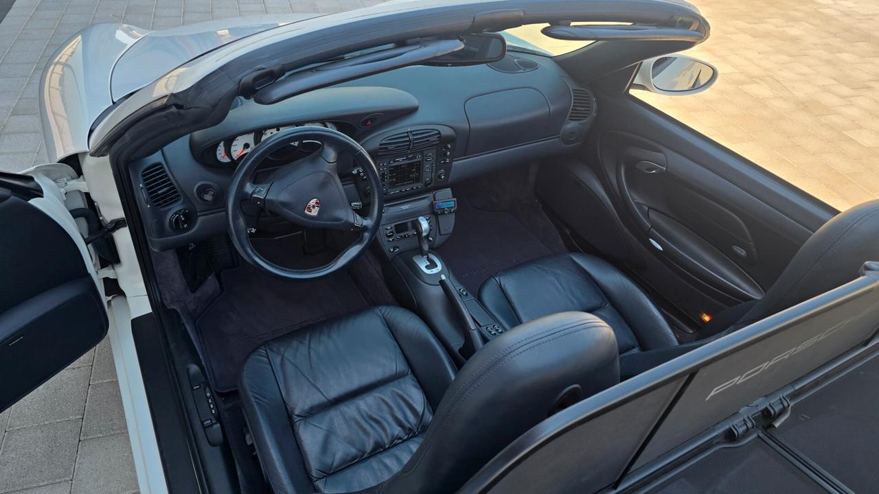 Porsche 911 Carrera Cabriolet ASI CRS