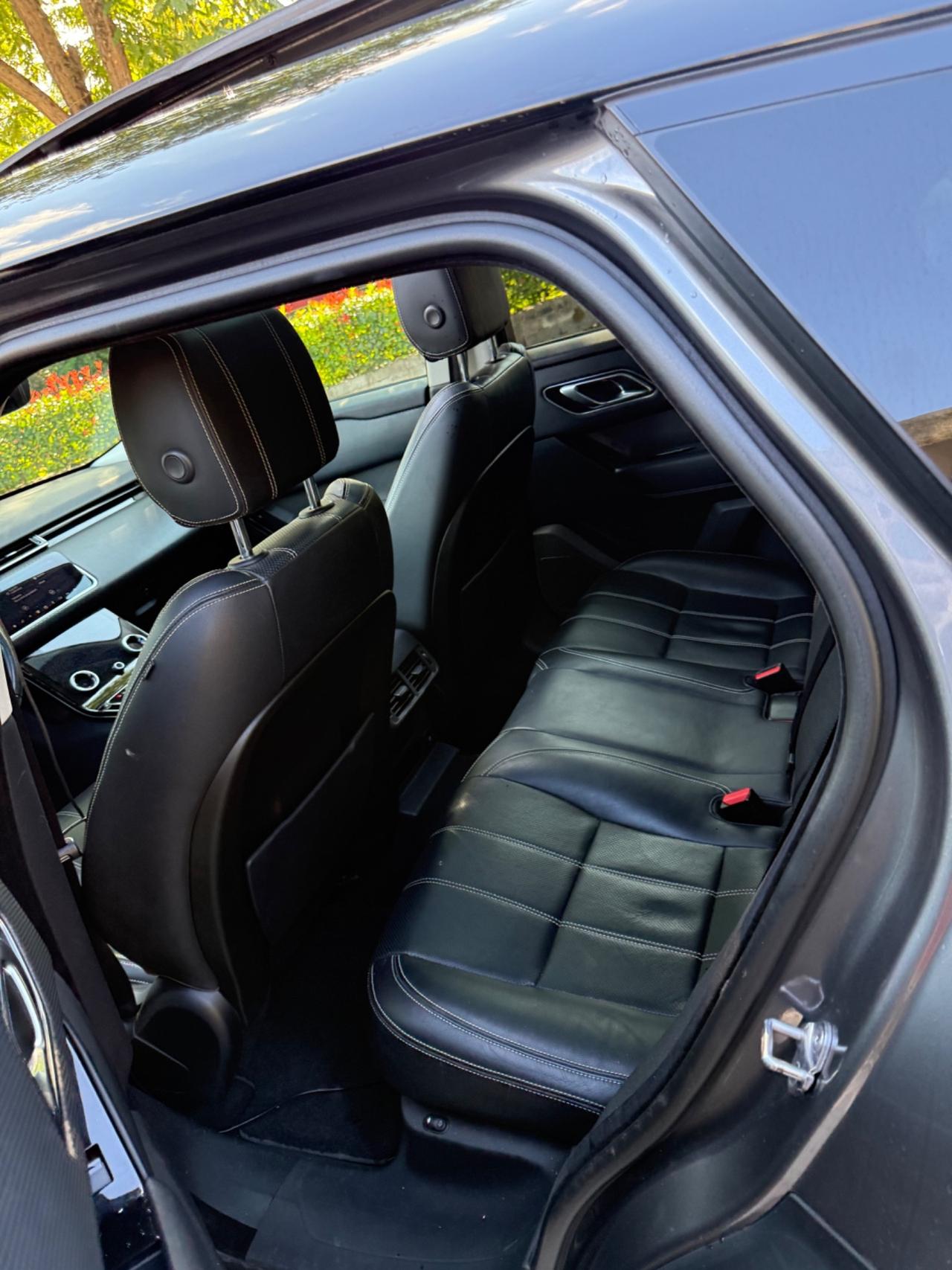 Land Rover Range Velar 2.0D I4 180 CV full optional