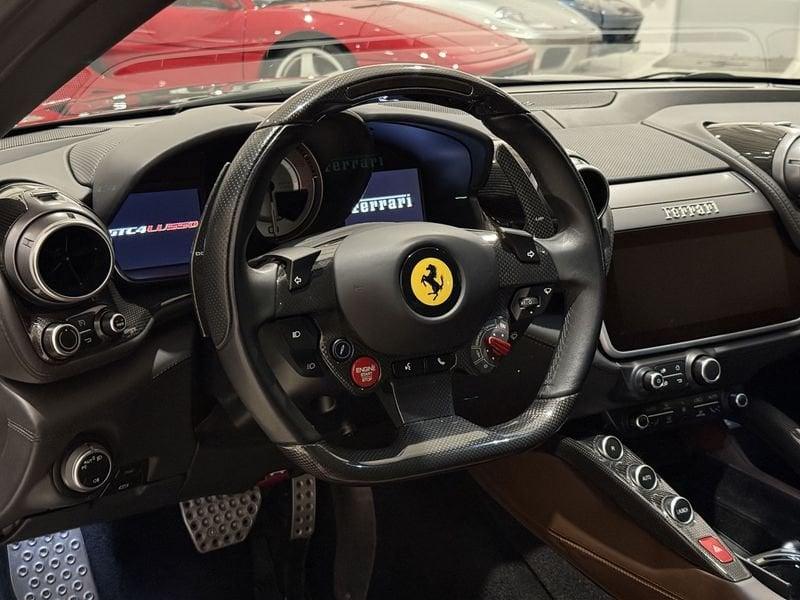 Ferrari GTC4Lusso GTC4Lusso - Sollevatore