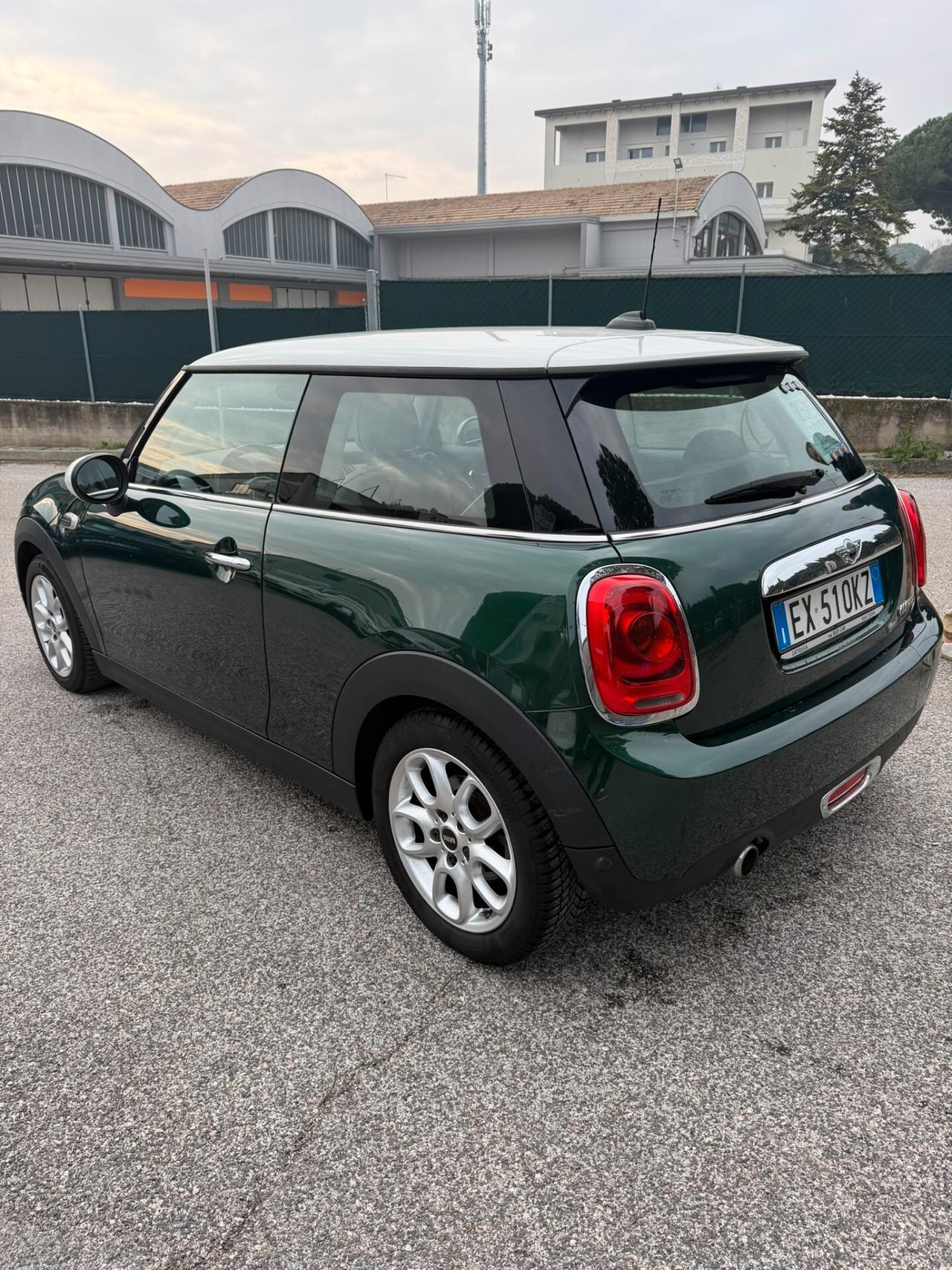 Mini Cooper D Coupe 1.5 turbo diesel