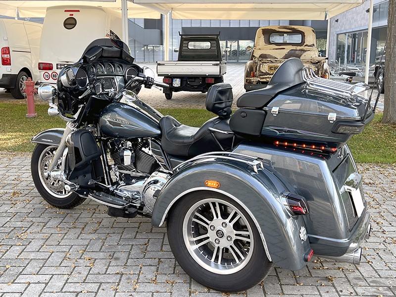 Harley Davidson Tri Glide Ultra FLHTCUTG